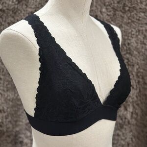 Black lace, cross strap racerback bralette